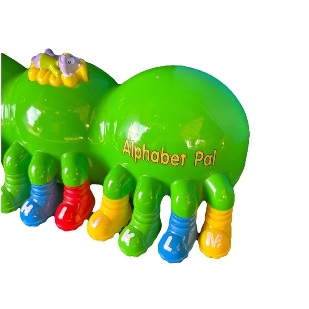 Leap Frog Alphabet Pal Vintage 2001 Green Caterpillar Letter Sounds Pull Toy - Picture 2 of 7